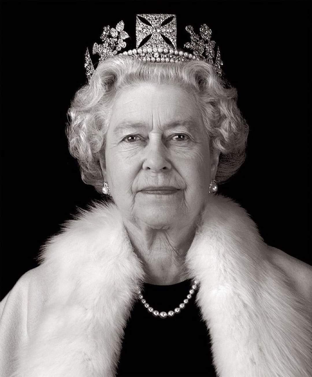 Advocate Agency pay its respects to Her Majesty, The Queen